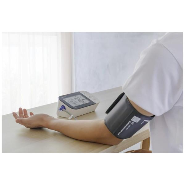 オムロン 上腕式血圧計 HCR-7711T2 [上腕（カフ）式] | オムロン | 02