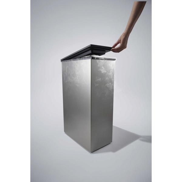 サンカ 冷やすゴミ箱 CLEAN BOX（クリーンボックス） シルバー NCB-1-B20-S ［20L］ |  | 01