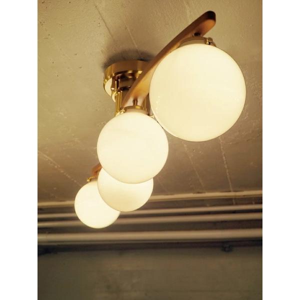 インターフォルム シーリングライト Owen(オ−ウェン) ホワイト 白熱ミニクリア電球(E17/60W)×4灯付   LT-4023WH ［8畳 /電球色 /E26 /電気工事不要］ |  | 01