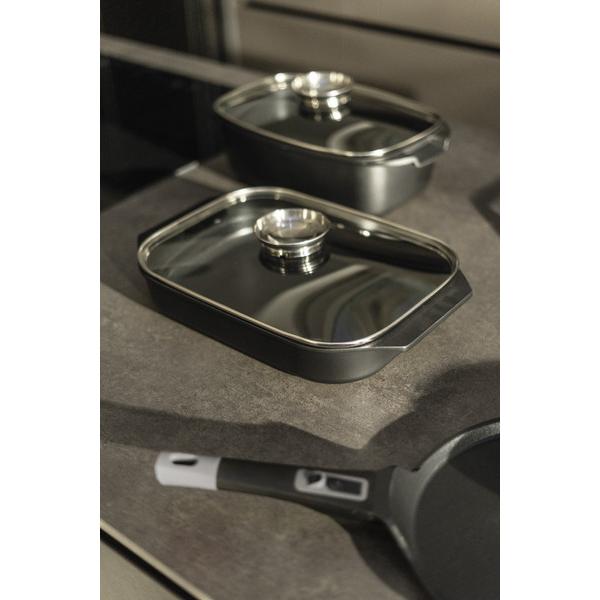 新品未使用 グッチーニ 蓋付深型ローストパン IH対応 09680010 グッチーニ 蓋付深型ローストパン COOK＆SPACE ブラック