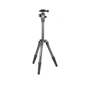 Manfrotto Elementトラベル三脚　スモール　カーボン  ブラック MKELES5CF-BH ［5段 /自由雲台］ | Manfrotto
