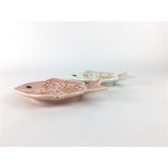 専用化粧箱入 有田焼 幸楽窯 鯛形小皿.紅白ペア 魚の形のお皿 魚形 鯛