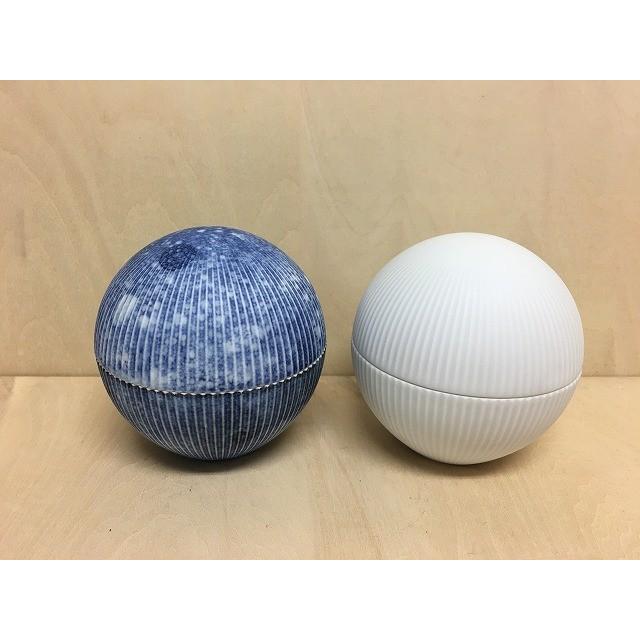 有田焼 李荘窯 白磁鎬ボンボニエール 鎬珠型珍味 White Bomboniere