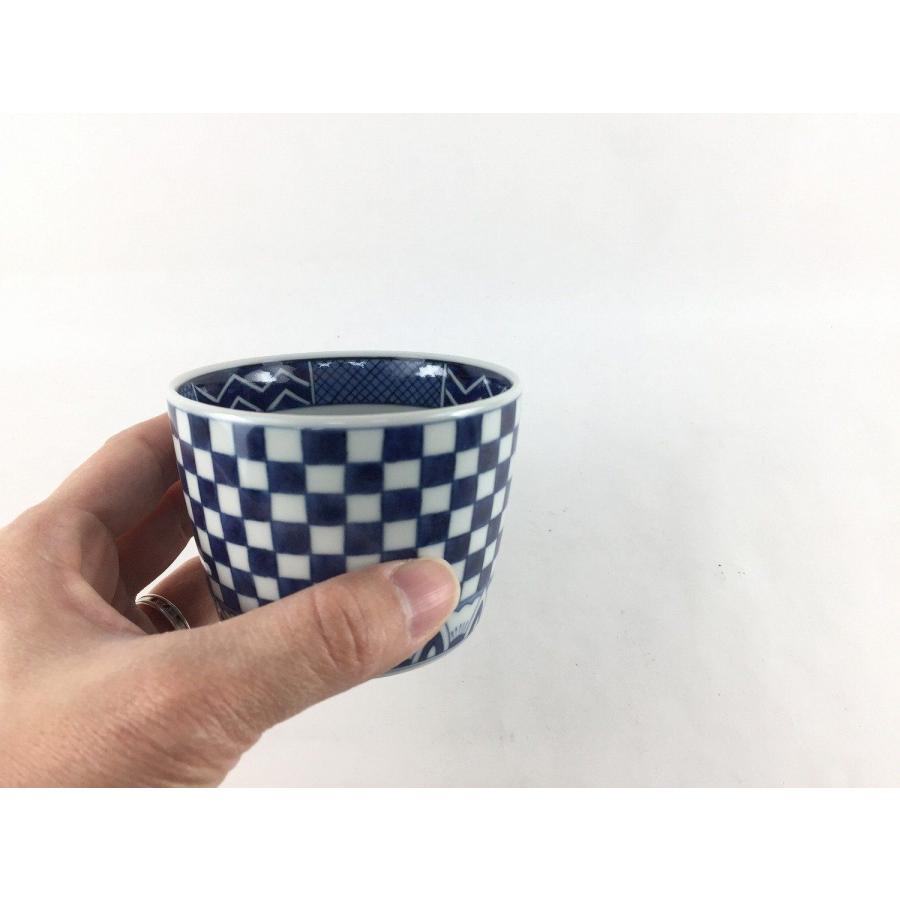 有田焼 李荘窯 蕎麦猪口 市松文(8.5cm)  【そば猪口 そばちょこ ソバチョコ つゆ入れ つゆ鉢 素麺 そうめん 蕎麦 小鉢 カップ コップ】の画像