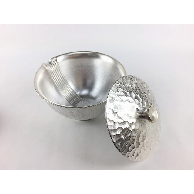 有田焼 李荘窯 110T宝品急須.本銀彩槌目 宝瓶 急須 11cm 茶器 銀色