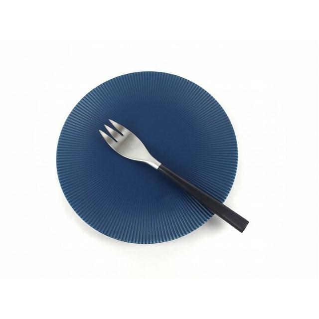 有田焼李荘窯 人気紺マット250鎬プレート.紺マット