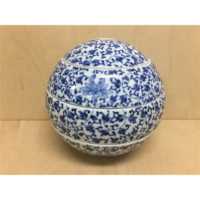 有田焼 李荘窯 玉重 花唐草 染付花唐草 珠型三段重 化粧箱付き 重箱 3