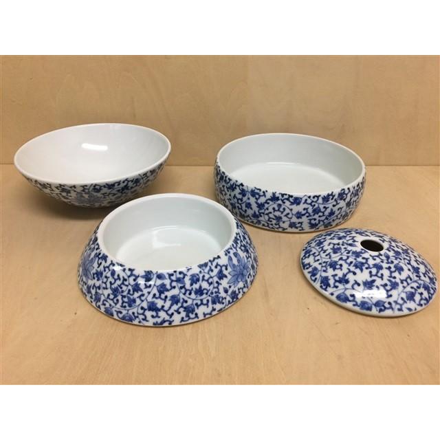 有田焼 李荘窯 玉重 花唐草 染付花唐草 珠型三段重 化粧箱付き 重箱 3