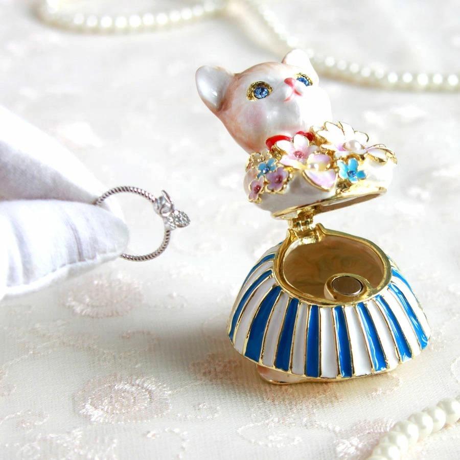 東京銀座PICALS 【正規品】 フルールキャット 猫 ネコ 小物入れ
