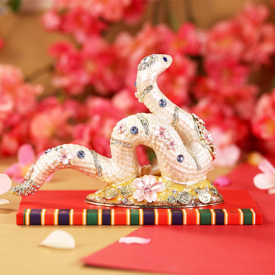 東京銀座PICALS 【正規品】<桜白蛇>白蛇 巳年 干支の置物 東京銀座PICALS 【正規品】<桜白蛇>白蛇 巳年 干支の置物