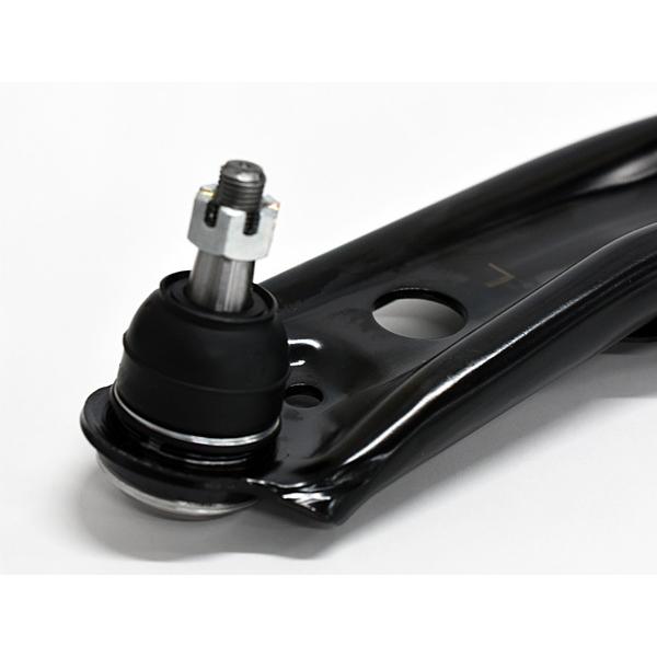 ヴィッツ KSP90 ロアアーム 左右2本セット 三恵工業 555 国産 SA-T022L