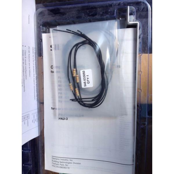 シーメンス Siemens XLS ZIC8B With 8 Class B Circuits For Speakers, Strobes