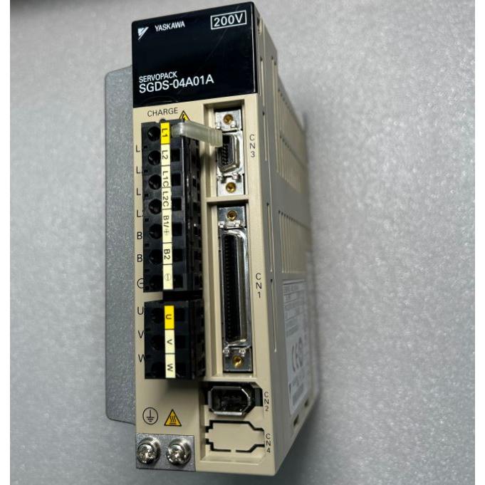 SGDS-04A01A Yaskawa Servo Drive SGDS 04A01A - : 八重洲堂