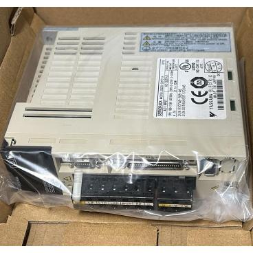 SGDS-02F01A Yaskawa Servo Drive SGDS 02F01A : 八重洲堂 Yahoo!店