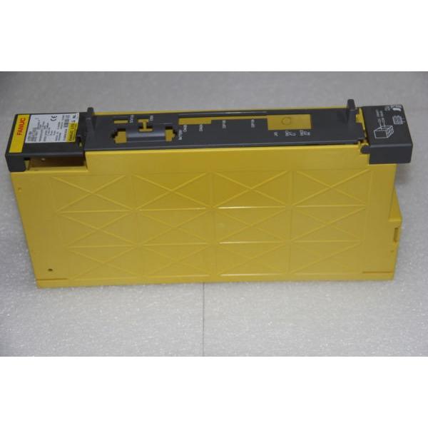 FANUC A06B-6117-H105 Servo Drive Amplifier A06B6117H105の画像