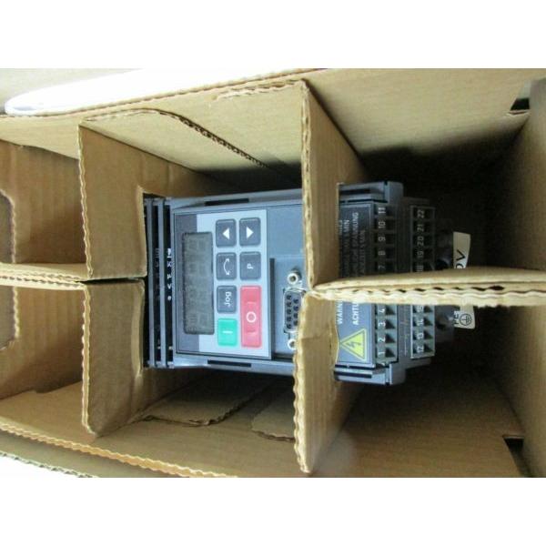 READ····· SIEMENS MICROMASTER – 6Se9211-1Da40 - 6Se9 211-1Da40 – Inverter Motor EUR 857,00 - ES