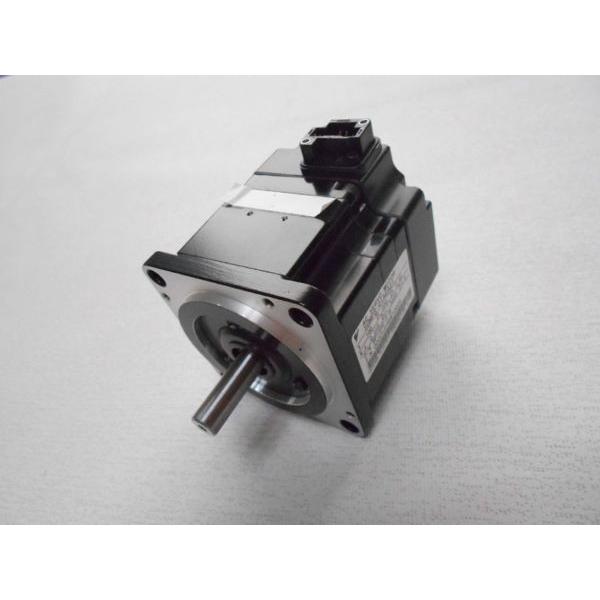 YASKAWA Servo Motor SGMPS-01CA21 cnc router plc 100W