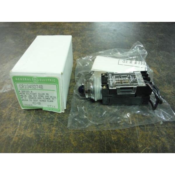 GE CR104SD74B Oil Tight Illum Push Button NEW