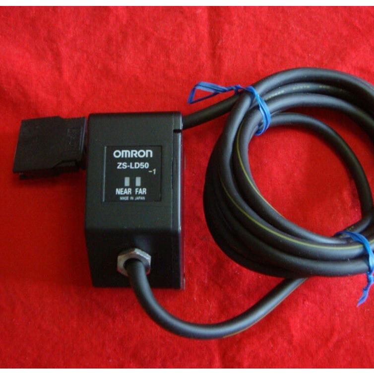 Omron ZS-LD50-1 (Used, good working condition) ZSLD50-1 オムロン