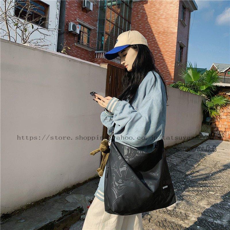 ショルダーバッグ メンズ ナイロンメッセンジャーバッグ 防水 オンライン限定商品 大容量 斜めがけバッグ 大きめ 男性 鞄 おしゃれ ポケット かばん カジュアル 多い