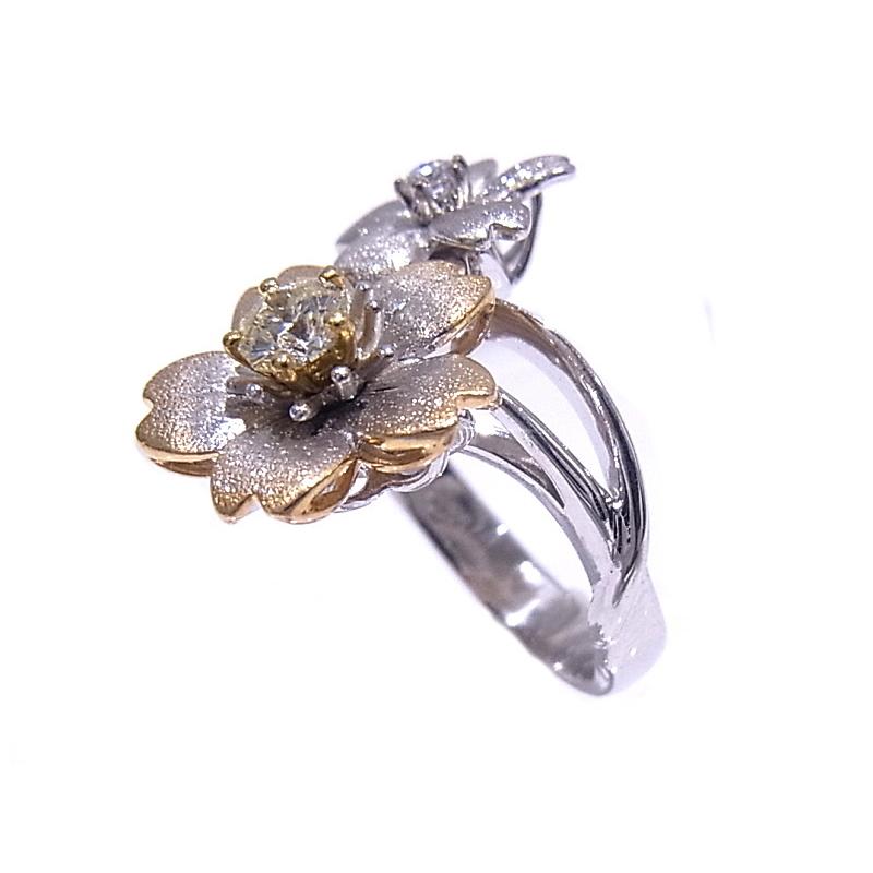 K18 WG ホワイトゴールド 指輪 ダイヤ 0.313ct/0.07ct さくら  