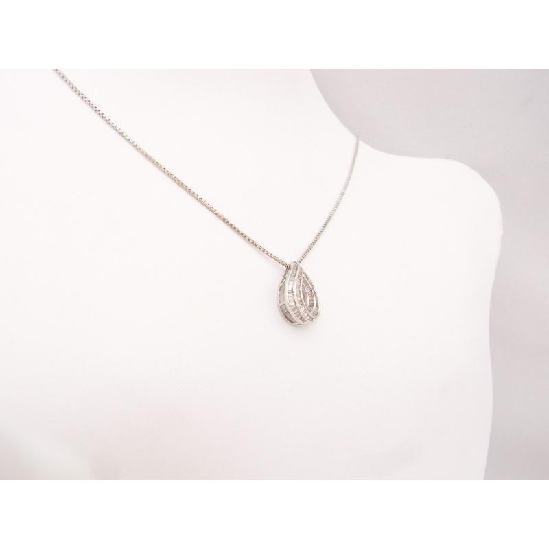K18WG　ホワイトゴールド ペンダントネックレス ダイヤモンド 0.56ct 【中古】【程度A】【美品】【ノーブランド】の画像