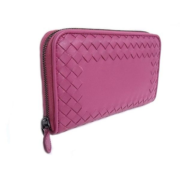 BOTTEGA VENETA（ボッテガ・ヴェネタ） イントレチャート ジップ