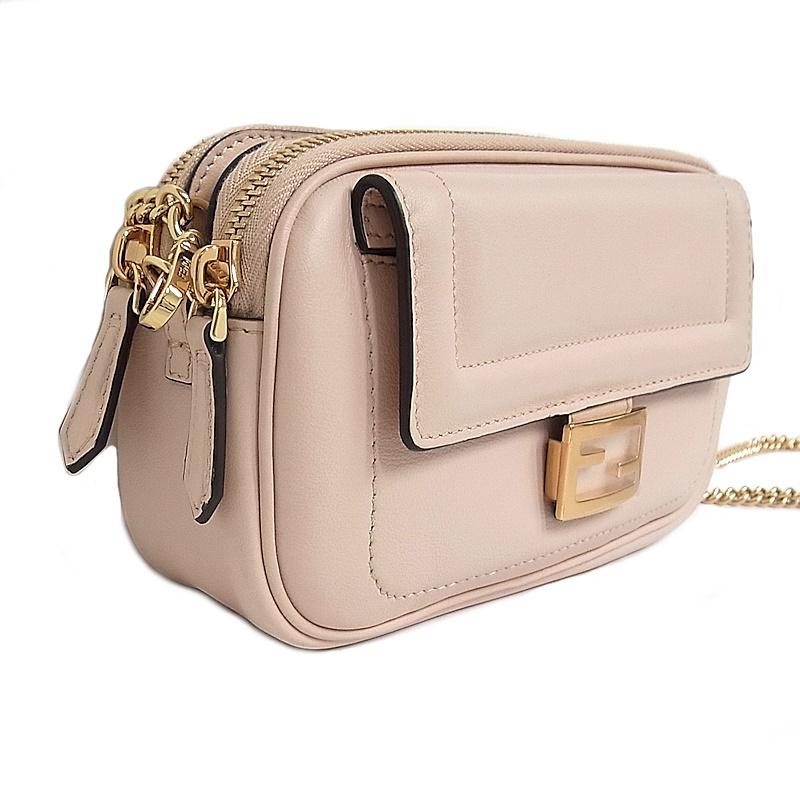 フェンディ　FENDI　ショルダーバッグ 8BS044 A5DY　イージーバゲット　ピンク　レザー FENDI（フェンディ） ショルダーバッグ 8BS044 A5DY イージーバゲット