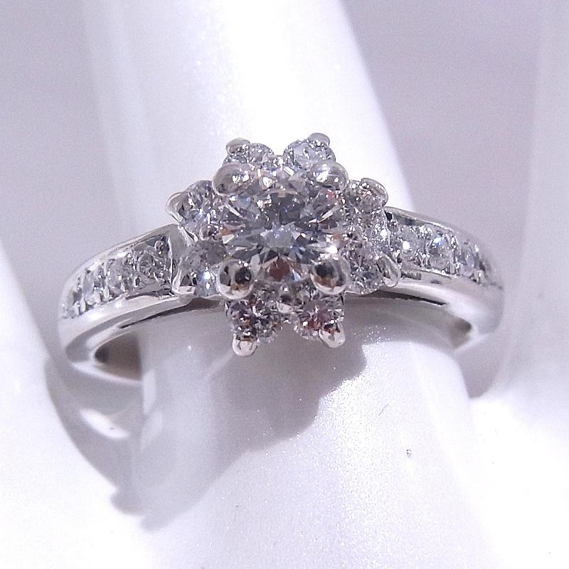 指輪 Pt900 プラチナ ダイヤリング 中央ダイヤ0.301ct 脇ダイヤ0.38ct 