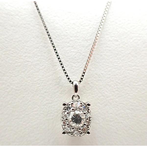 お安く出品!PT900/PT850ダイヤ0.40綺麗ですネックレス Pt900/850 プラチナ ネックレス デザイン ダイヤ0.40ct 【中古】【程度