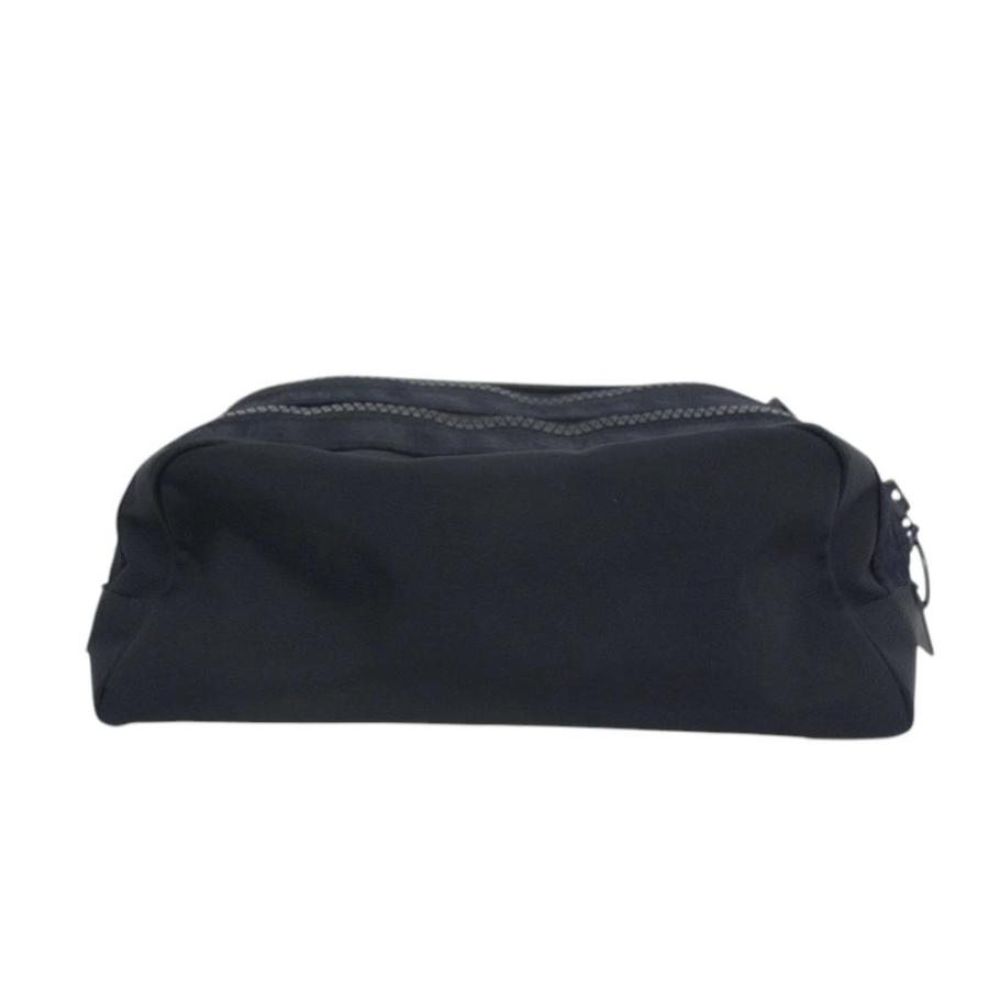 CHANEL ノベルティ　ブラック トラベルポーチ 中型 CHANEL（シャネル） シャネルスポーツ ポーチ ブラック 黒 ココマーク