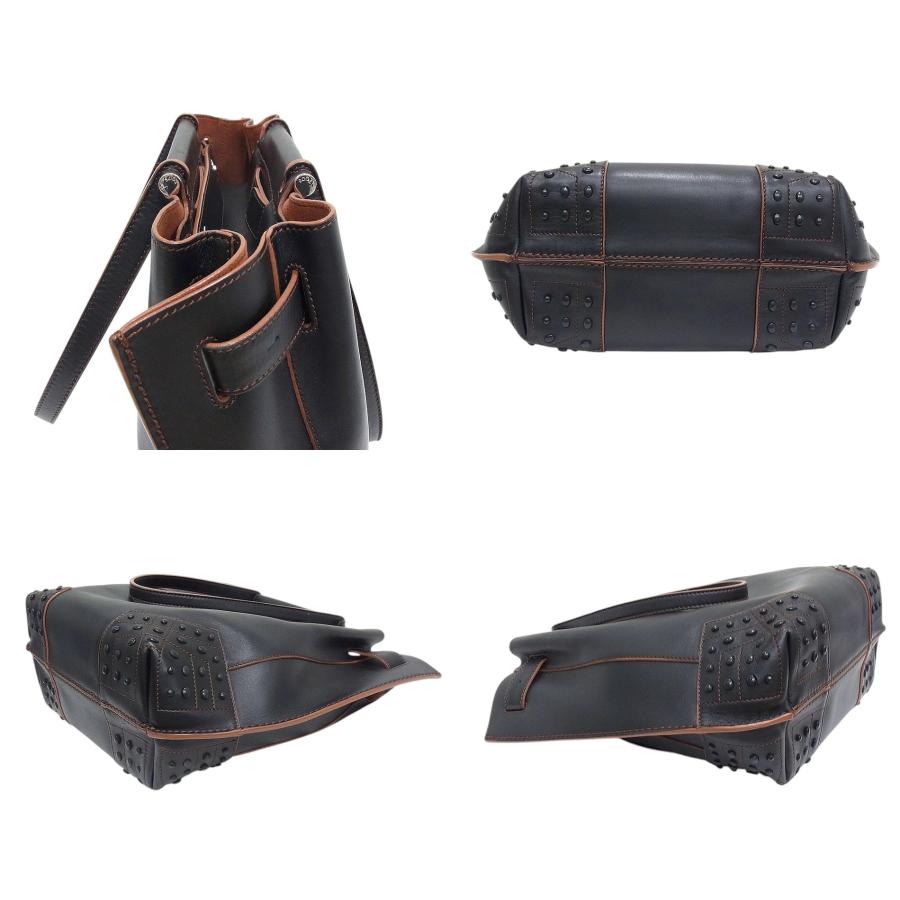 TOD'S（トッズ） ウェーブスタッズトート レザー ブラック トート