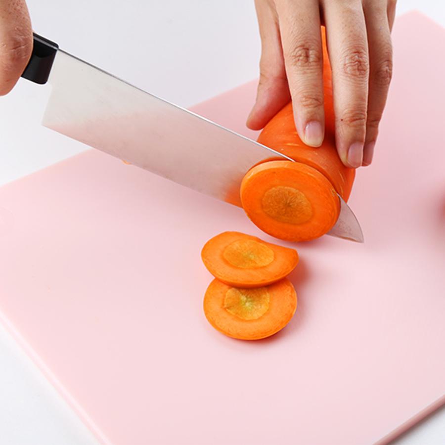 日本製 まな板 小 34×23cm 長谷川化学工業 ベージュ＆ピンク 樹脂 抗菌