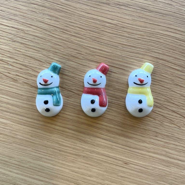 箸置き 雪だるま カラフル クリスマス 陶器 カトラリーレスト 有田焼