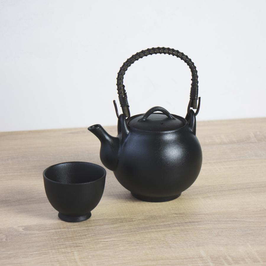 湯呑 ゆのみ 陶器 黒 マット 150ml 波佐見焼 コップ ブラック 和食器