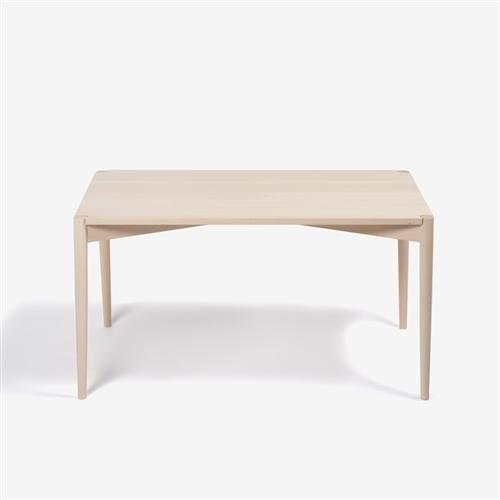 大塚家具 秋田木工 [幅135]ダイニングテーブル「リュッケ」 ブナ材