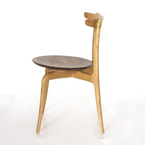 【超激レア】 大塚家具 ダイニングチェア 「OR-02」 座面回転機能付きスタッキングチェア オーク／ウォールナット材 【DGJ7296261446】(26598円)