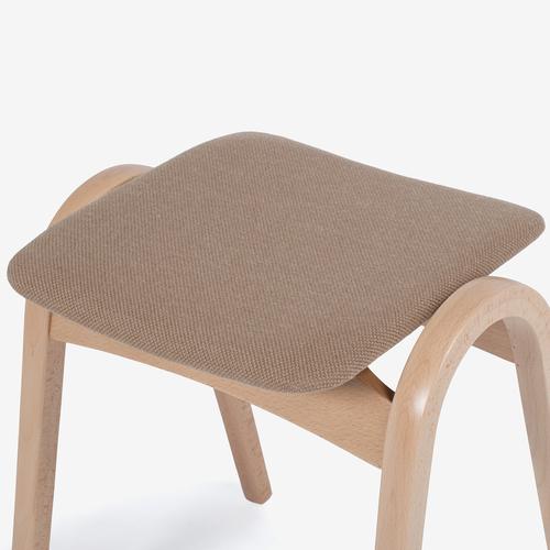 大塚家具 スツール 秋田木工「No.202」ブナ材 NAナチュラル色 張