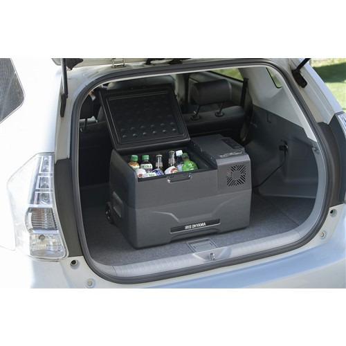 アイリスオーヤマ ポータブル冷蔵庫 30L 急速モード USBポート付 IPD-3A-B2 ブラック系の画像