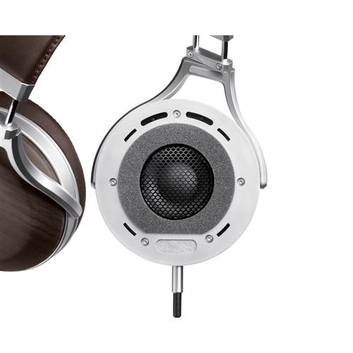 DENON デノン AH-D5200 ハイレゾ音源対応ヘッドホン 新品購入品 DENON（デノン） AH-D5200 【ハイレゾ音源対応】 オーバーイヤー