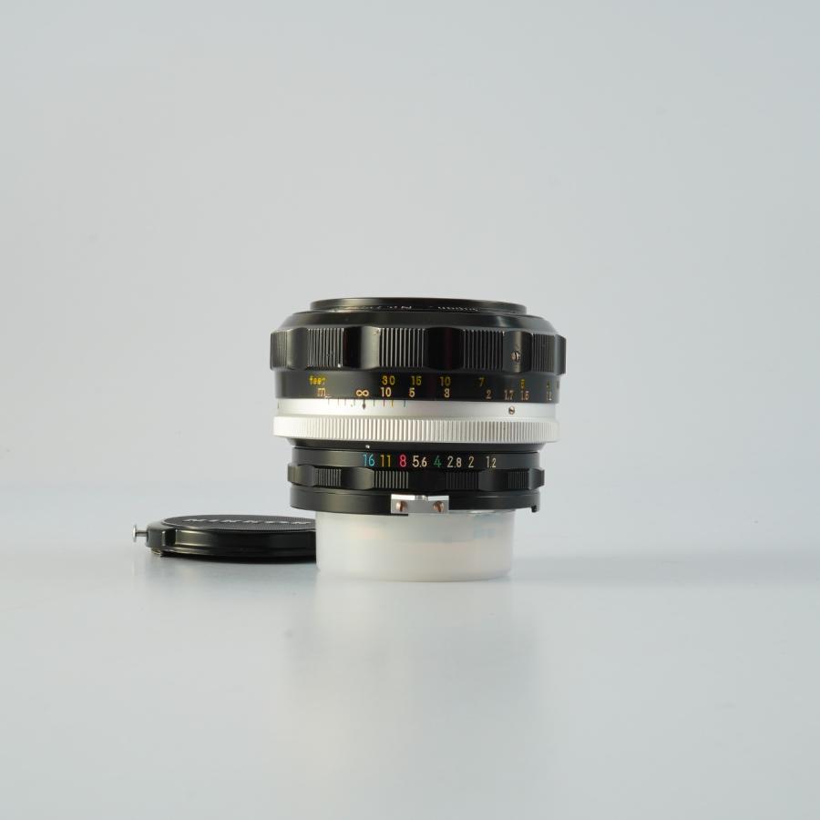 ニコン（Nikon） 非Ai Nikkor-S Auto 55mm F/1.2 単焦点レンズ : 山田