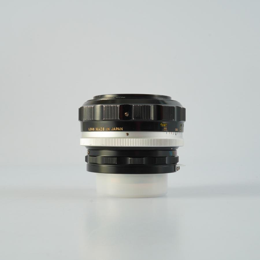 ニコン（Nikon） 非Ai Nikkor-S Auto 55mm F/1.2 単焦点レンズ : 山田