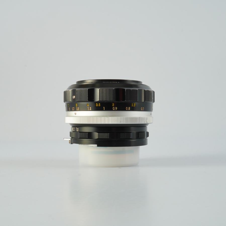 ニコン（Nikon） 非Ai Nikkor-S Auto 55mm F/1.2 単焦点レンズ : 山田