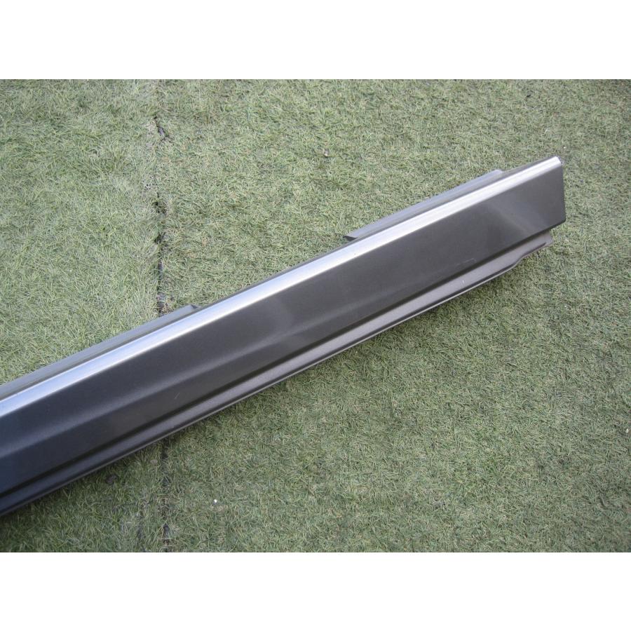 ファイター　純正　運転席側　メッキヘッドランプベゼル　ステップエクステンション ファイター 純正 運転席側 メッキヘッドランプベゼル ステップ