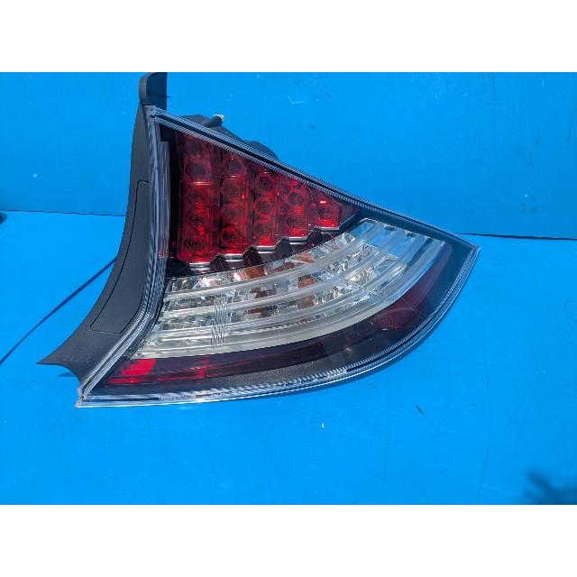 ☆35173☆CRZ CR-Z ZF1☆右テールライト ☆LED点灯OK 33500-SZT