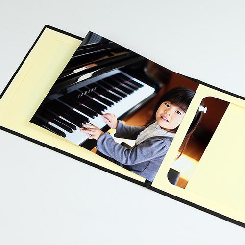 ペーパー フォトフレーム 写真台紙 ピアノ 発表会 2Lサイズ 3面ヨコ Piano Recital/女の子 ブラック｜yamadaya-daishi｜03