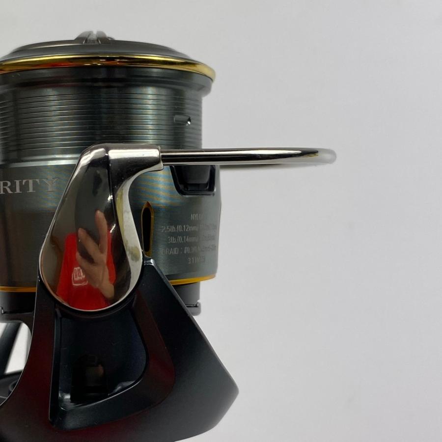 DAIWA（ダイワ） 23エアリティ SF2000SS-P スピニングリール 中古