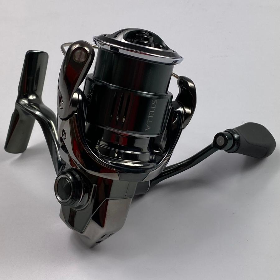 中古　美品　シマノ 22ステラ　C2000SHG シマノ（SHIMANO） 22ステラ C2000 SHG スピニングリール 中古 ライト