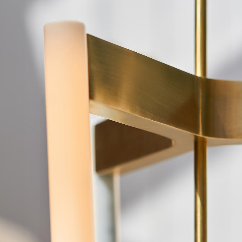 MICHAEL ANASTASSIADES(マイケル・アナスタシアデス)シャンデリア TUBE CHANDELIER(チューブ シャンデリア)サテンブラス(要電気工事・電源別置（別売）・受注品)の画像