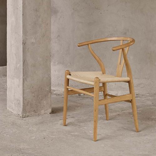 Carl Hansen ＆ Son（カール・ハンセン＆サン） Yチェア CH24